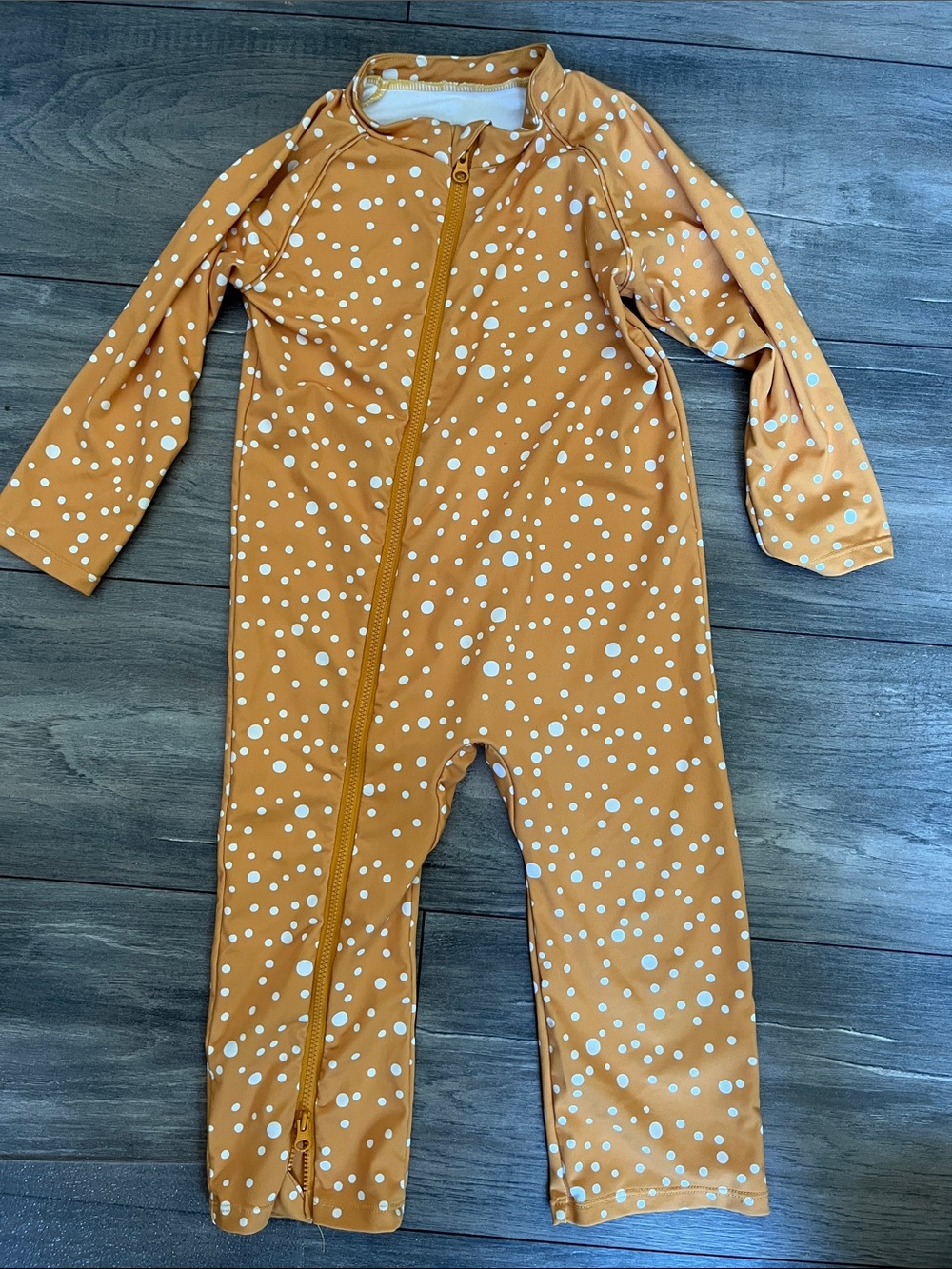 Stonz SPF50 sun suit Mustard Dot Long-Sleeve One-Piece